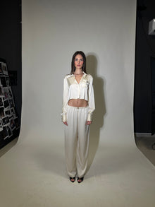 Star logo Cream silk set